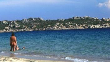 La patronal canaria Fecao asegura que el desnudo de "viejas flácidas" en playas causa "lástima o repugnancia"