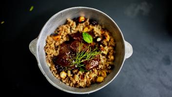 Cuscús de cordero con sopa especiada