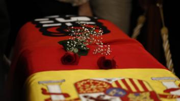 La emoción de Felipe González al despedir a Rubalcaba: "Lo echo de menos ya"