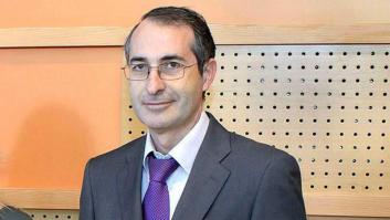 El exrector de la Rey Juan Carlos acusado de plagio obtiene un plus de 2.000 euros por sus "méritos"