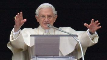 El papa asegura en su último Ángelus que el Señor le ha llamado "a subir al monte" para dedicarse "aún más a la oración"