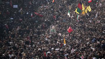Cientos de miles de iraníes rinden tributo en Teherán al comandante Soleimaní