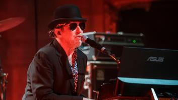 Andrés Calamaro carga contra Viggo Mortensen por criticar a un partido político