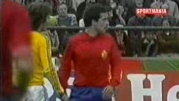 La diputada de Podemos contesta a Luis Enrique y de paso le manda un mensaje a 'El Chiringuito'