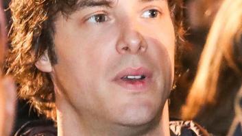 La rara aparición en público de Jordi Cruz y su novia en el día más señalado