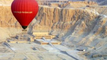 Mueren 18 turistas al estrellarse el globo en el que viajaban en Egipto