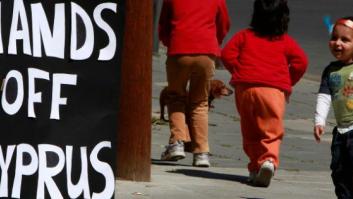 El corralito huérfano: Chipre retrasa el voto sobre la quita y la eurozona intercambia reproches