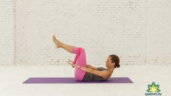 Esta mujer bate el récord femenino de plancha aguantando más de 4 horas
