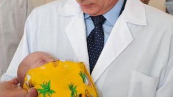 Putin cumple 67 años y lo celebra con un posado en Siberia