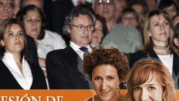 Duelo al sol entre Cospedal y Santamaría en Iberdrola