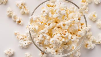 El truco para hacer todas las palomitas de una bolsa sin quemar ninguna
