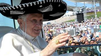 Lombardi reconoce que el papa se golpeó la cabeza con el lavabo durante su viaje a México