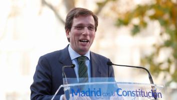 La reacción de Almeida al ser preguntado por la posible participación de Cristina Cifuentes en 'Supervivientes'