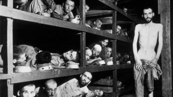 Recuperan en Noruega la puerta del campo de concentración de Dachau