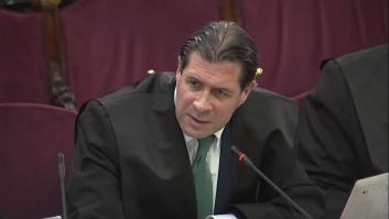 Un concejal de Vox en Madrid que participó en el 'juicio del procés' la lía por llamar "presidente" a la presidenta de una comisión