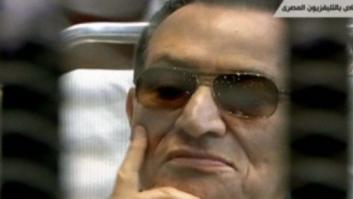 Se aplaza la repetición del juicio de Hosni Mubarak en Egipto: el juez se siente "incómodo"