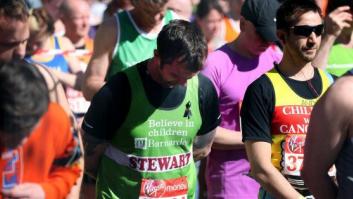 El maratón de Londres homenajea a Boston tras los atentados que causaron tres muertos (FOTOS)