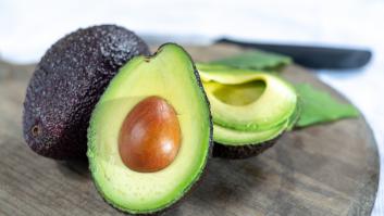 El truco para madurar un aguacate en 10 minutos si el color engaña