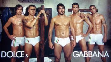 Cuando los hombres reales imitan a modelos de calzoncillos (FOTOS)