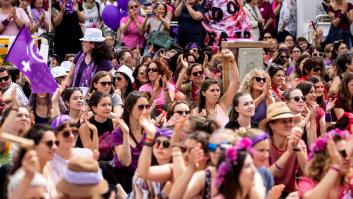 El 8M suizo: miles de mujeres se declaran en huelga para exigir la igualdad de género
