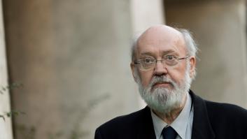 José Luis Cuerda, el director que inventó el humor surrealista español