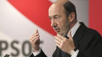 Rubalcaba pide "más humildad" a Olli Rehn, porque "estamos aquí por sus errores"