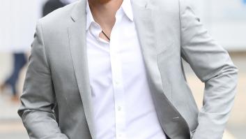 La preciosa foto del bebé del príncipe Harry para felicitarle su primer Día del Padre