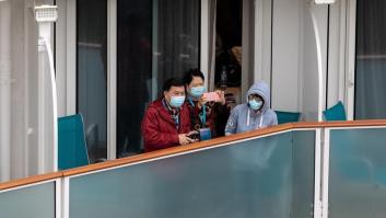 Unas 7.300 personas permanecen confinadas en dos cruceros por 13 positivos de coronavirus