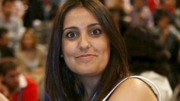 Beatriz Jurado, presidenta de Nuevas Generaciones, dice que PSOE e IU "solo quieren jóvenes borregos"