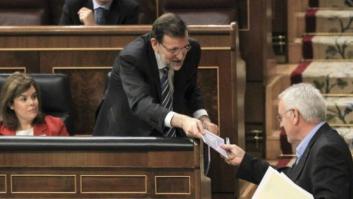 Sondeos de 'El Mundo' y 'El País': El desgaste de PP y PSOE evidencia la caída del bipartidismo