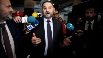 Ábalos acude al Senado y niega esconderse para no contestar por su encuentro con Delcy Rodríguez