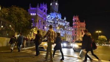 Madonna llora por París durante su concierto en Estocolmo (VÍDEO)