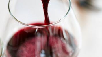 Por qué el vino tinto te da dolor de cabeza