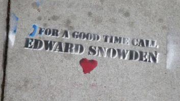 El FBI abre una investigación penal contra Edward Snowden para "detenerlo"