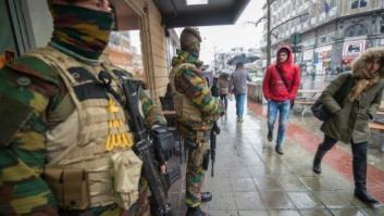 Cierre total en Bruselas mientras se busca a dos posibles terroristas