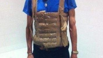 Prisión para un anciano acusado de transportar 418 'bellotas' de hachís adosadas a su cuerpo