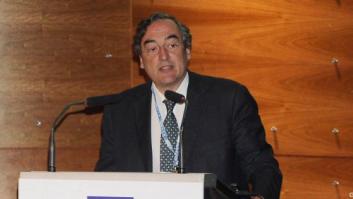 La CEOE critica los cuatro días por defunción de un familiar porque los viajes no son "en diligencia"