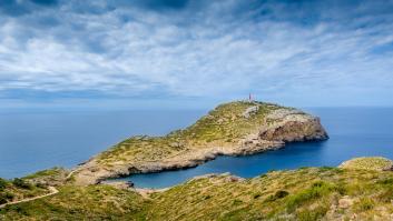 Localizan a 49 migrantes llegados en dos pateras a aguas próximas a Cabrera