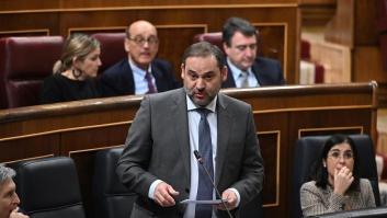 Ábalos, "muy tranquilo" sobre el contenido de las cámaras de Barajas