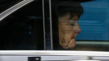 Merkel, tras el atentado xenófobo en Alemania: "El odio es veneno y existe en nuestra sociedad"