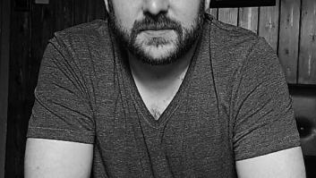 Dan Mooney: "La sociedad debe dejar de darle la espalda a los ancianos y ayudarles a disfrutar la vejez"