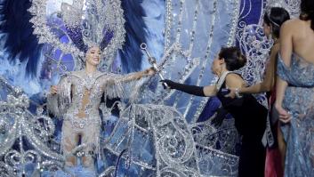 Sara Cruz reina en el Carnaval de los años 50 de Santa Cruz de Tenerife
