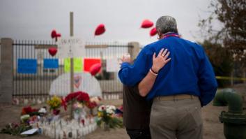 El FBI investiga el tiroteo de San Bernardino como un "acto de terrorismo" y el ISIS lo reivindica