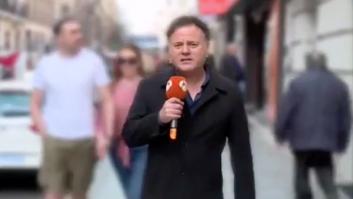 Sorpresa por lo que se ve a la izquierda de la imagen de Antena 3: mira quién se cuela en plano