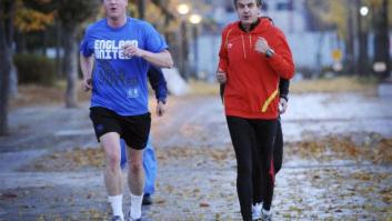 Twitter se parte de risa con el look runner de Zapatero