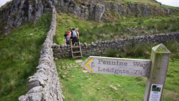 Senderismo por el Muro de Adriano: una curiosa y desconocida ruta por la historia de Roma