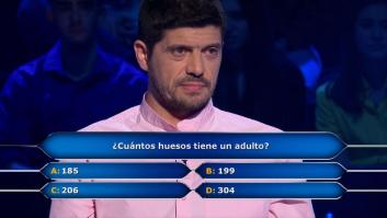 El homenaje de Manu Zapata a sus compañeros de 'Los Lobos' de 'Boom' en pleno '¿Quién quiere ser millonario?'