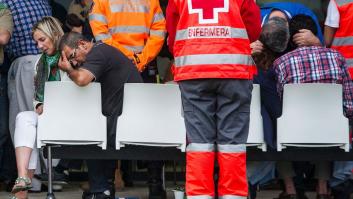 Testigos del descarrilamiento: "Mi esposa viajaba a mi lado y todo se le cayó encima"