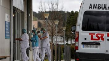 Dos sanitarios del Hospital de Igualada infectados están en la UCI