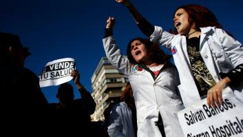 Un año de asistencia universal